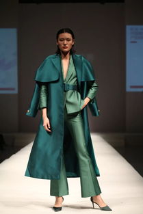 2019 高級定制服裝設計精品課程報名開啟，名額有限！兼顧皮革制品銷售實戰