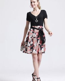 依佳人服飾產(chǎn)品 品質與設計并重的時尚之選