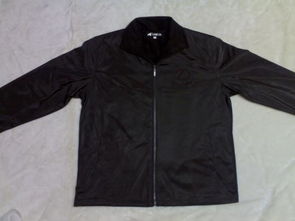 庫存女衣圖片資源與浙江溫州瑞瑞激光打標公司 服裝行業(yè)的高效解決方案